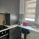 No 818 *